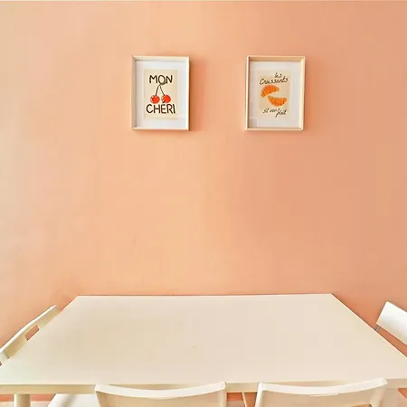 Bright 1br In Parigi